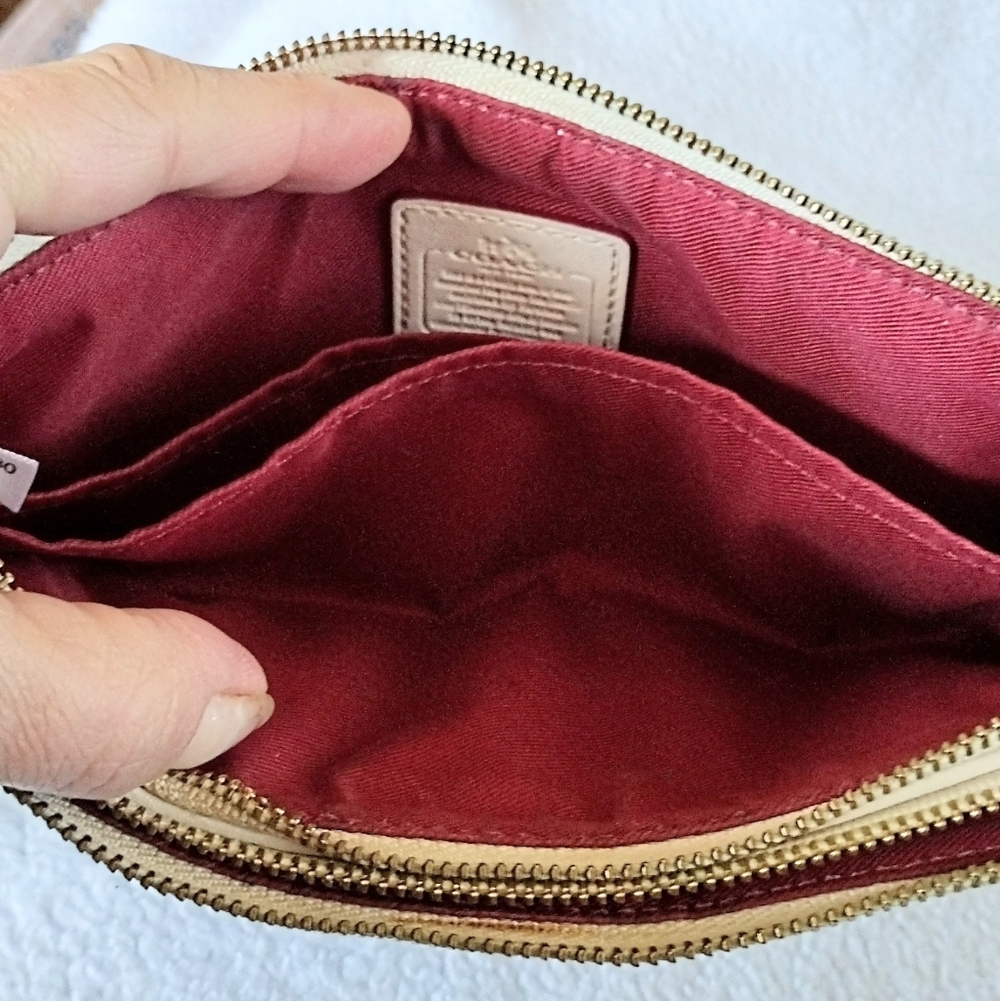 👜 Coach Saddle Apricot Signature Double Corner Zip Wristlet Wallet Clutch - Picture 7 of 9